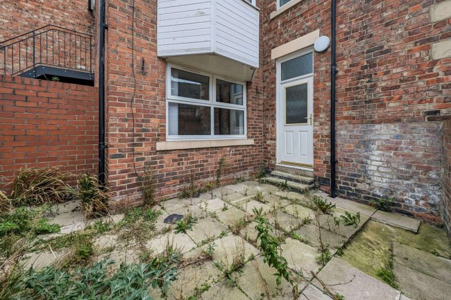 340 Whitehall Road, Gateshead, Tyne and Wear NE8 4PX 10