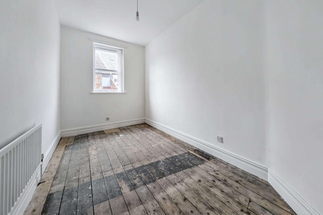 340 Whitehall Road, Gateshead, Tyne and Wear NE8 4PX 10