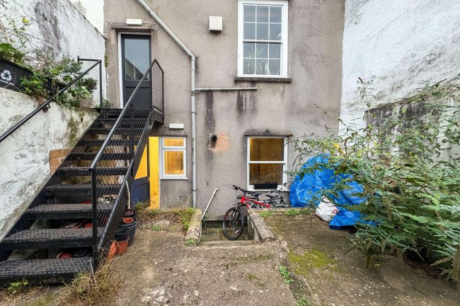 Flat A, 21 Ashley Road, Montpelier, Bristol, BS6 5NH 6