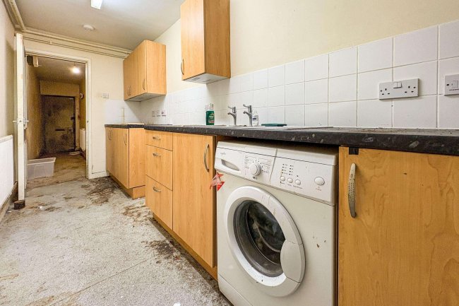 Flat A, 21 Ashley Road, Montpelier, Bristol, BS6 5NH 6