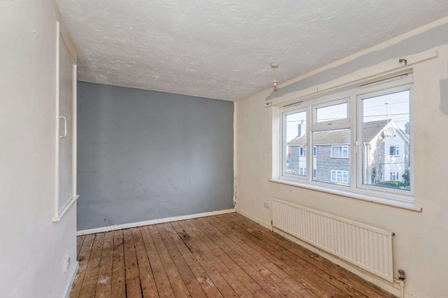 19 Wintringham Road, St. Neots, Cambridgeshire, PE19 1NX 3