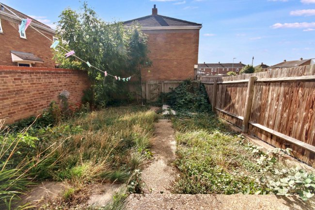 20 Garner Court, Huntingdon, Cambridgeshire, PE29 1GE 47