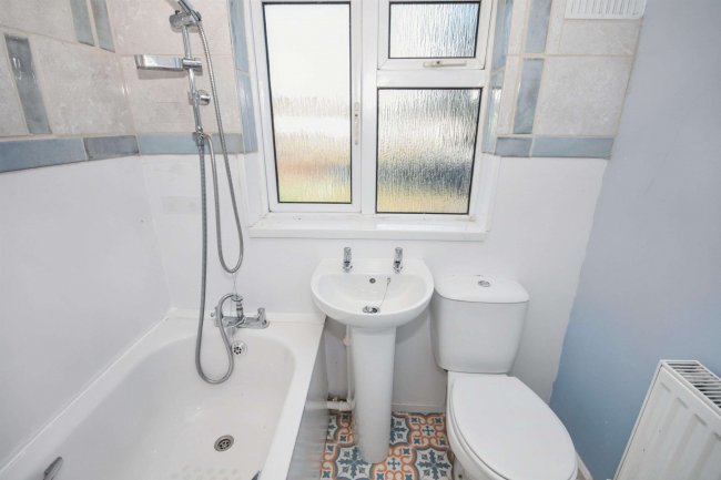 29 Little Farthing Close, St. Ives, Cambridgeshire, PE27 5JU 8