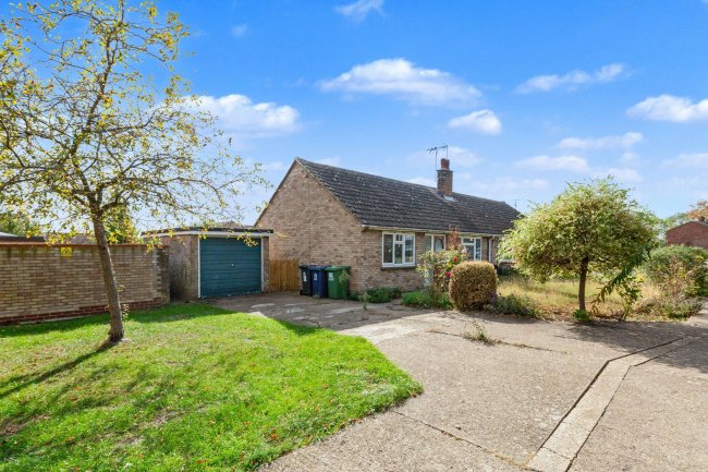 9 Moyne, Sawtry, Huntingdon, Cambridgeshire, PE28 5TN 6