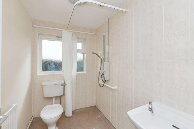 9 Moyne, Sawtry, Huntingdon, Cambridgeshire, PE28 5TN 6