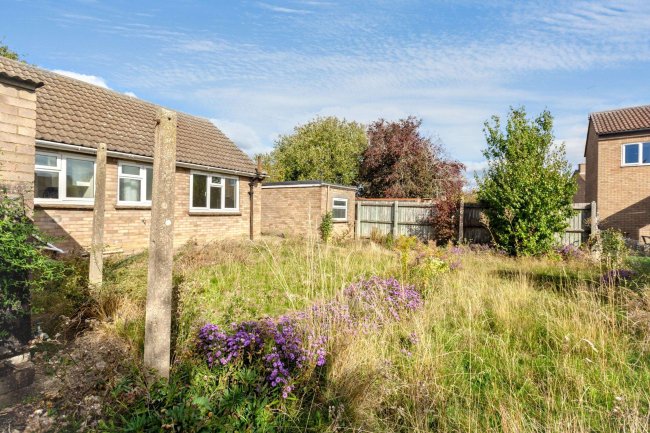 9 Moyne, Sawtry, Huntingdon, Cambridgeshire, PE28 5TN 6