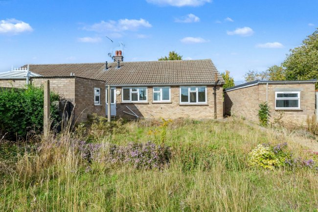 9 Moyne, Sawtry, Huntingdon, Cambridgeshire, PE28 5TN 6