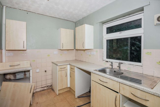 32 Westfield Road, Ramsey, Huntingdon, Cambridgeshire, PE26 1JR 4