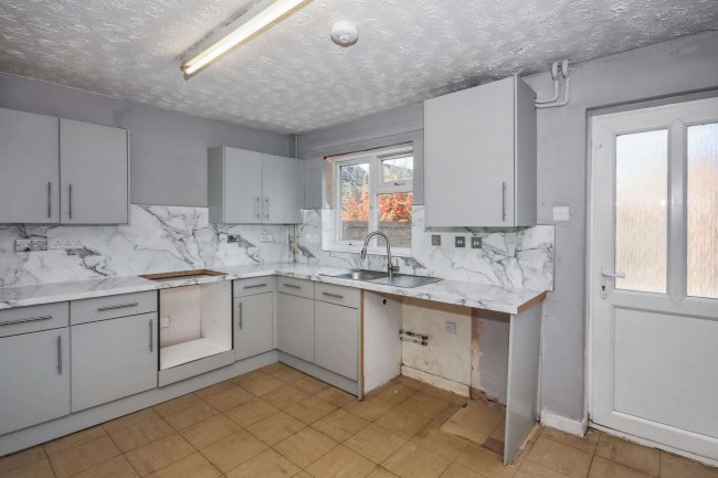 35 Chelmer Close, St. Ives, Cambridgeshire, PE27 3FX 7