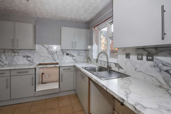 35 Chelmer Close, St. Ives, Cambridgeshire, PE27 3FX 7