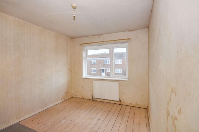 48 Kent Road, Huntingdon, Cambridgeshire, PE29 7JL 9