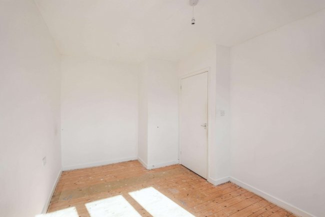 33 Candlewicks, Walnut Tree, Milton Keynes, Buckinghamshire, MK7 7NU 9