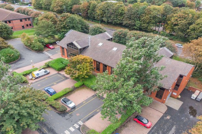 Sovereign House, Fifth Avenue Business Park, Team Valley, Gateshead, Tyne and Wear NE11 0HF 1