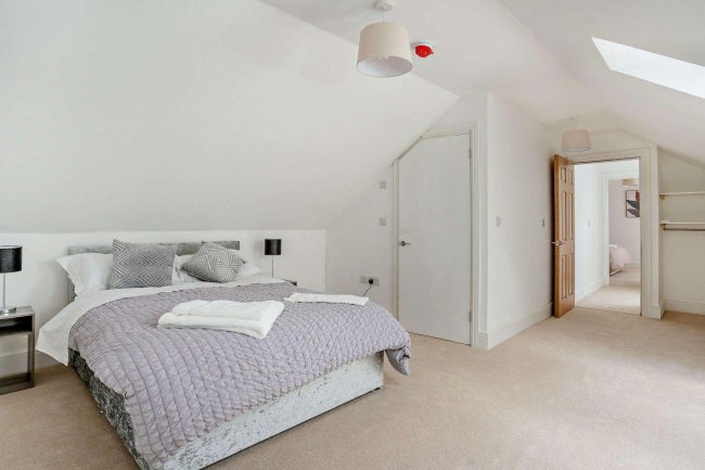 Plas Glyndwr, Cwmdu, Crickhowell, NP8 1RT 3