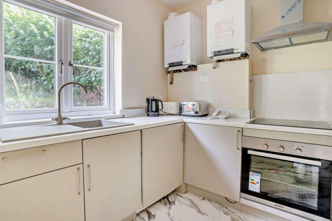 Plas Glyndwr, Cwmdu, Crickhowell, NP8 1RT 3