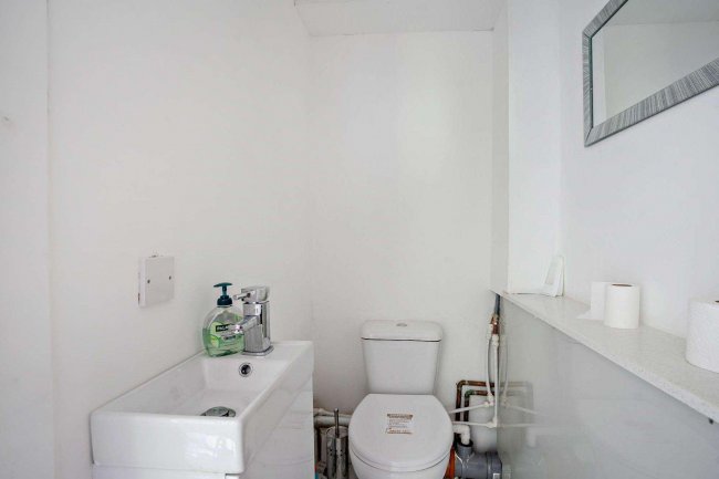 Plas Glyndwr, Cwmdu, Crickhowell, NP8 1RT 3