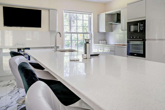 Plas Glyndwr, Cwmdu, Crickhowell, NP8 1RT 3