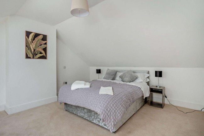 Plas Glyndwr, Cwmdu, Crickhowell, NP8 1RT 3