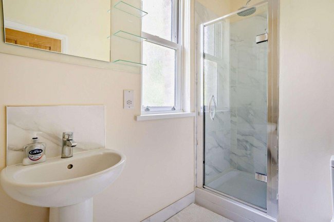 Plas Glyndwr, Cwmdu, Crickhowell, NP8 1RT 3