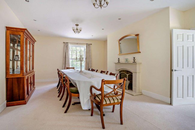 Plas Glyndwr, Cwmdu, Crickhowell, NP8 1RT 3