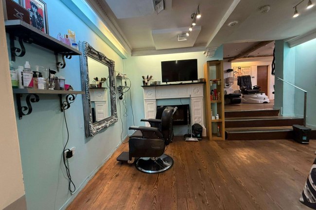 8 Castle Street, Reading RG1 7RD 4