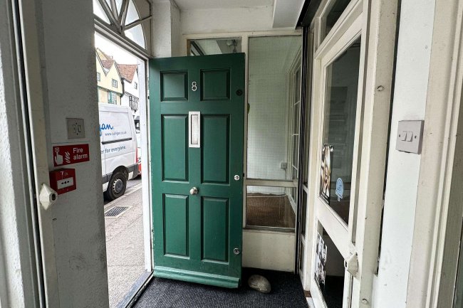 8 Castle Street, Reading RG1 7RD 4