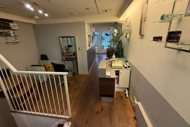 8 Castle Street, Reading RG1 7RD 4