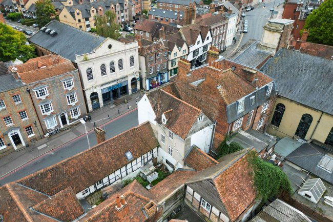 8 Castle Street, Reading RG1 7RD 4