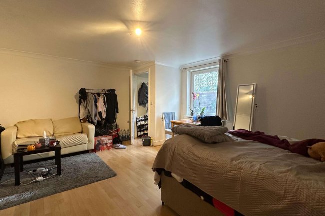 27A Vachel Road, Reading RG1 1NY 9