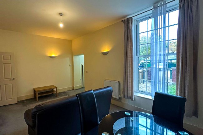 11 Canadian Way, Basingstoke, Hampshire, RG24 9RE 10