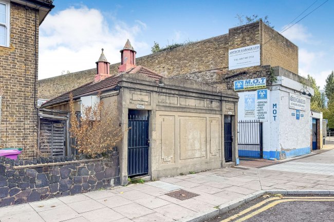 Former Public Convenience at 47 Manchester Road, London, E14 3DN 7
