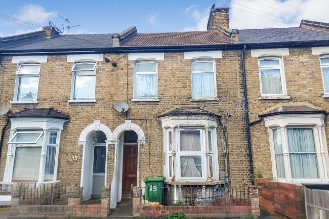 13 Braemar Road, Plaistow, London, E13 8EH 8