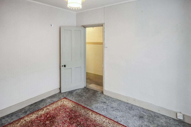 123 Westbourne Street, Hove, Sussex BN3 5FA 10