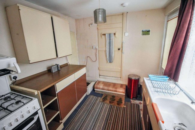123 Westbourne Street, Hove, Sussex BN3 5FA 10