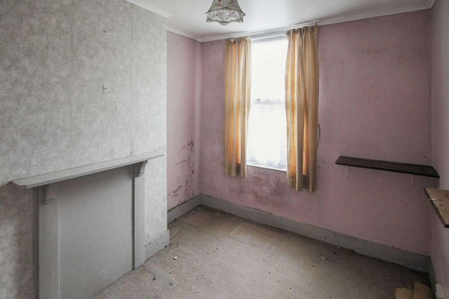 123 Westbourne Street, Hove, Sussex BN3 5FA 10