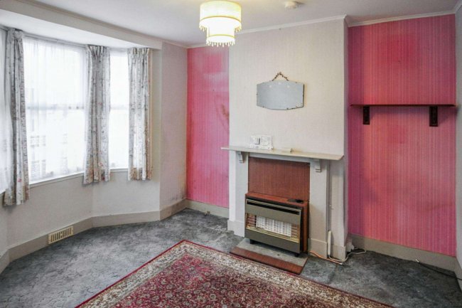 123 Westbourne Street, Hove, Sussex BN3 5FA 10