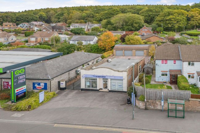 135A High Street, Cinderford, Gloucestershire, GL14 2TD 7
