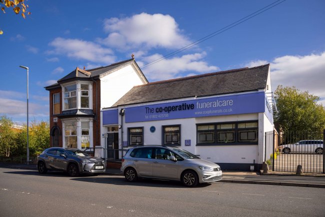 8a St Marks Road, Wolverhampton, WV3 0QH 8