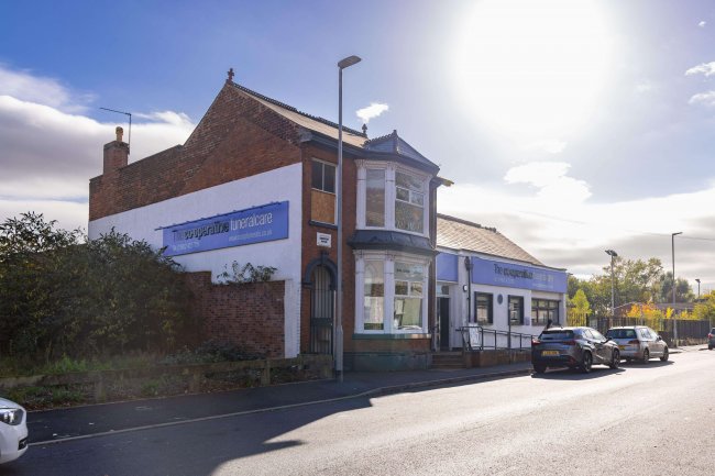 8a St Marks Road, Wolverhampton, WV3 0QH 8