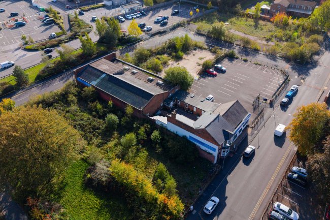 8a St Marks Road, Wolverhampton, WV3 0QH 8