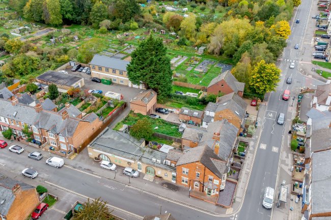 2 Hendred Street, Cowley, Oxford, OX4 2ED 2