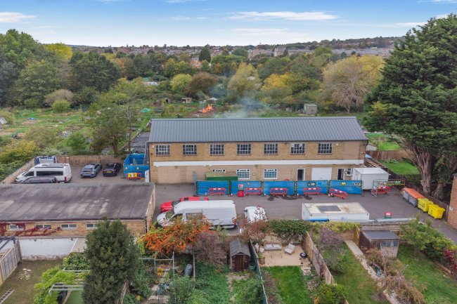 2 Hendred Street, Cowley, Oxford, OX4 2ED 2