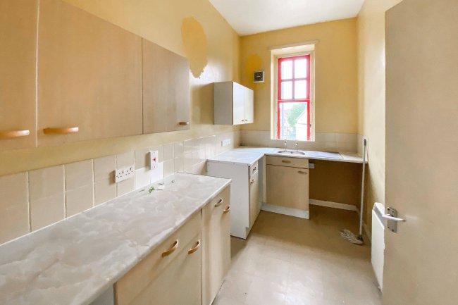 1-6 West End House, Marshfield Road, Chippenham, SN15 1JZ 9