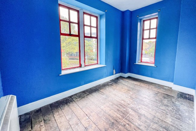 1-6 West End House, Marshfield Road, Chippenham, SN15 1JZ 9