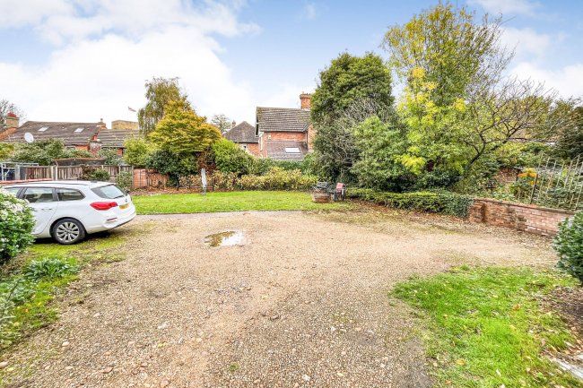 Flat 3, 7 St. Augustines Road, Bedford, Bedfordshire, MK40 2NB 5