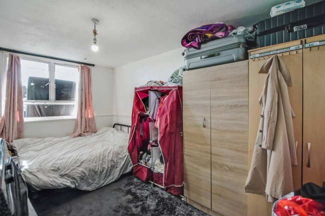 Flat 74 Gainsborough House, Ayley Croft, Enfield, Middlesex, EN1 1XZ 10