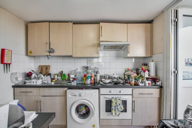 114 Jersey House, 2 Eastfield Road, Enfield, Middlesex, EN3 5UY 2