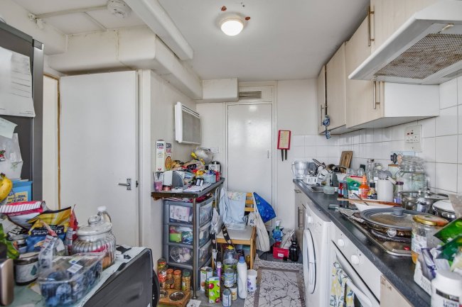 114 Jersey House, 2 Eastfield Road, Enfield, Middlesex, EN3 5UY 2