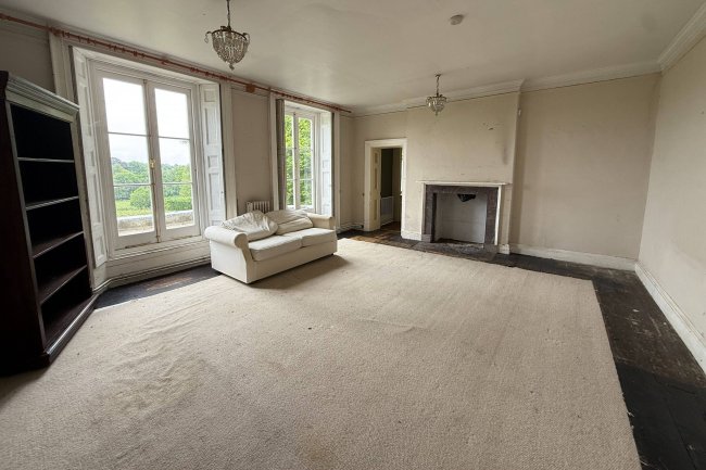 Penton Lodge, Penton Mewsey, Andover, Hampshire SP11 0RD 5