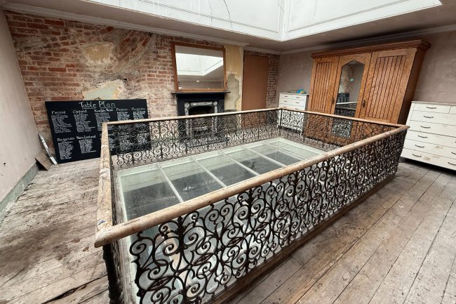 Penton Lodge, Penton Mewsey, Andover, Hampshire SP11 0RD 5